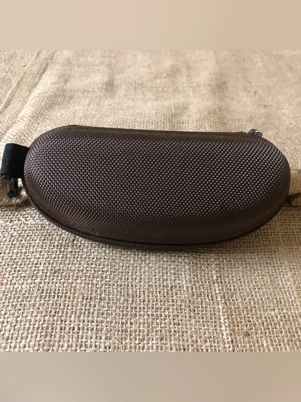 Maui Jim Brown Textured Eyeglasses/Sunglasses Case with Blue Logo - Like NEW!